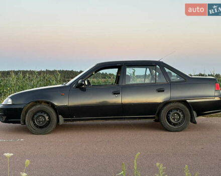 Деу Нексія 2009 у Овруче на Automoto.ua Чорний Деу Нексія, об'ємом двигуна 1.6 л та пробігом 204 тис. км за 2500 $, фото 3 на Automoto.ua