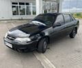 Черный Дэу Нексия, объемом двигателя 1.5 л и пробегом 300 тыс. км за 2000 $, фото 3 на Automoto.ua