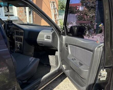 Черный Дэу Нексия, объемом двигателя 1.6 л и пробегом 92 тыс. км за 3700 $, фото 12 на Automoto.ua