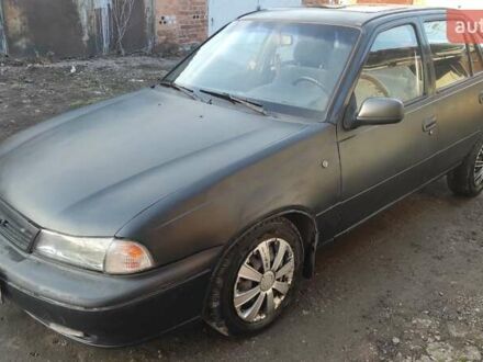 Деу Нексія 1997 у Житомирі на Automoto.ua Чорний Деу Нексія, об'ємом двигуна 1.5 л та пробігом 355 тис. км за 1200 $, фото 1 на Automoto.ua