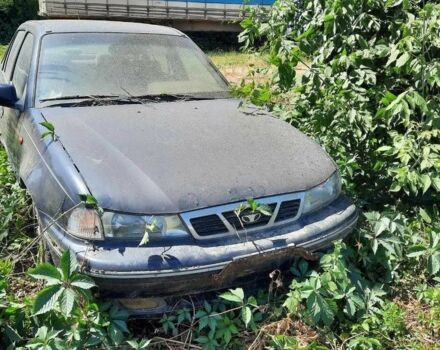 Черный Дэу Нексия, объемом двигателя 1.5 л и пробегом 3 тыс. км за 614 $, фото 1 на Automoto.ua