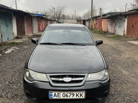 Черный Дэу Нексия, объемом двигателя 1.5 л и пробегом 305 тыс. км за 2200 $, фото 1 на Automoto.ua