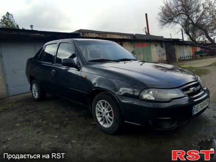 Деу Нексія 2008 у Павлограде на Automoto.ua Чорний Деу Нексія, об'ємом двигуна 15 л та пробігом 200 тис. км за 1700 $, фото 1 на Automoto.ua