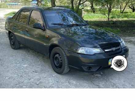 Черный Дэу Нексия, объемом двигателя 0 л и пробегом 342 тыс. км за 900 $, фото 1 на Automoto.ua