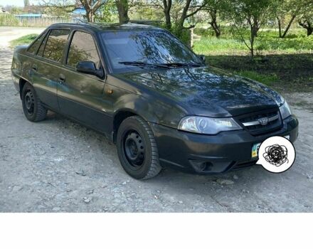 Черный Дэу Нексия, объемом двигателя 0 л и пробегом 342 тыс. км за 900 $, фото 1 на Automoto.ua