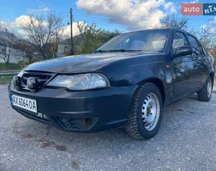 Чорний Деу Нексія, об'ємом двигуна 1.5 л та пробігом 248 тис. км за 1100 $, фото 1 на Automoto.ua