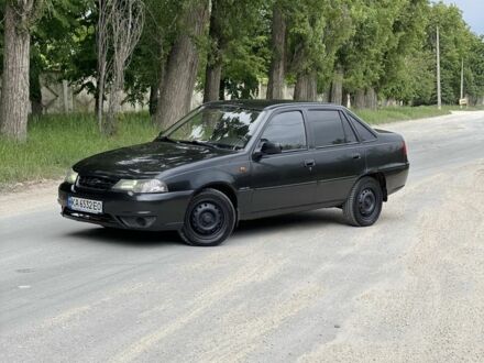 Черный Дэу Нексия, объемом двигателя 1.6 л и пробегом 164 тыс. км за 1999 $, фото 1 на Automoto.ua