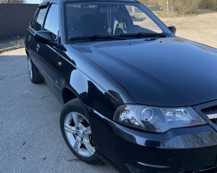 Чорний Деу Нексія, об'ємом двигуна 1.5 л та пробігом 63 тис. км за 3000 $, фото 1 на Automoto.ua