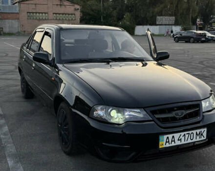 Чорний Деу Нексія, об'ємом двигуна 1.5 л та пробігом 152 тис. км за 2400 $, фото 1 на Automoto.ua