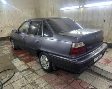 Фиолетовый Дэу Нексия, объемом двигателя 1.5 л и пробегом 100 тыс. км за 700 $, фото 1 на Automoto.ua