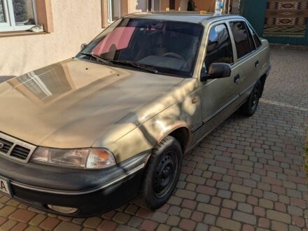 Дэу Нексия 2007 в Стрые на Automoto.ua Коричневый Дэу Нексия, объемом двигателя 1 л и пробегом 400 тыс. км за 1300 $, фото 1 на Automoto.ua