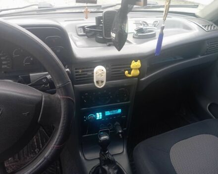 Червоний Деу Нексія, об'ємом двигуна 1.5 л та пробігом 233 тис. км за 1750 $, фото 3 на Automoto.ua