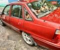 Красный Дэу Нексия, объемом двигателя 1.5 л и пробегом 140 тыс. км за 2000 $, фото 1 на Automoto.ua