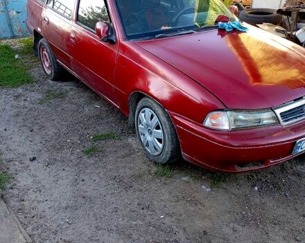 Червоний Деу Нексія, об'ємом двигуна 1.5 л та пробігом 302 тис. км за 1000 $, фото 5 на Automoto.ua