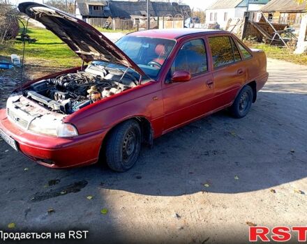 Червоний Деу Нексія, об'ємом двигуна 1.5 л та пробігом 302 тис. км за 1000 $, фото 4 на Automoto.ua