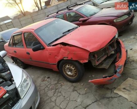Червоний Деу Нексія, об'ємом двигуна 1.5 л та пробігом 140 тис. км за 555 $, фото 4 на Automoto.ua