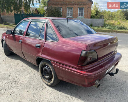 Червоний Деу Нексія, об'ємом двигуна 1.5 л та пробігом 250 тис. км за 850 $, фото 5 на Automoto.ua