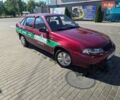 Красный Дэу Нексия, объемом двигателя 1.6 л и пробегом 300 тыс. км за 1300 $, фото 1 на Automoto.ua