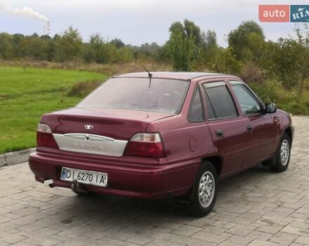 Червоний Деу Нексія, об'ємом двигуна 1.5 л та пробігом 278 тис. км за 1500 $, фото 6 на Automoto.ua