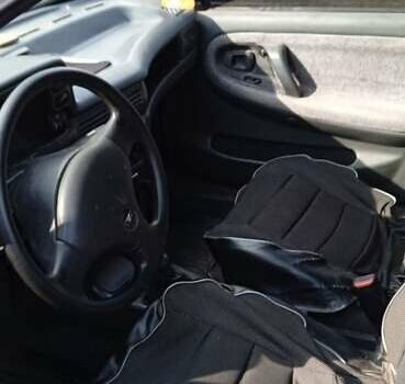 Червоний Деу Нексія, об'ємом двигуна 1.5 л та пробігом 230 тис. км за 1550 $, фото 3 на Automoto.ua