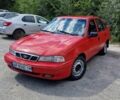 Красный Дэу Нексия, объемом двигателя 1.5 л и пробегом 312 тыс. км за 561 $, фото 1 на Automoto.ua