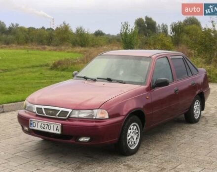 Червоний Деу Нексія, об'ємом двигуна 1.5 л та пробігом 278 тис. км за 1500 $, фото 2 на Automoto.ua