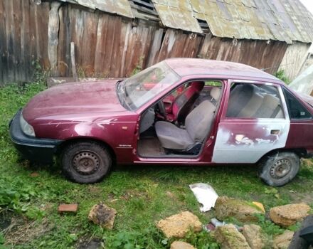 Красный Дэу Нексия, объемом двигателя 0 л и пробегом 190 тыс. км за 750 $, фото 4 на Automoto.ua