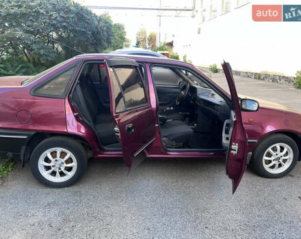 Дэу Нексия 2007 в Харькове на Automoto.ua Красный Дэу Нексия, объемом двигателя 1.5 л и пробегом 154 тыс. км за 3200 $, фото 5 на Automoto.ua
