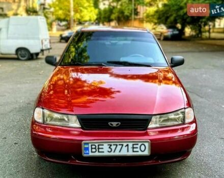 Красный Дэу Нексия, объемом двигателя 1.5 л и пробегом 230 тыс. км за 1750 $, фото 1 на Automoto.ua