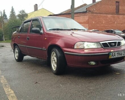 Красный Дэу Нексия, объемом двигателя 0 л и пробегом 150 тыс. км за 1300 $, фото 1 на Automoto.ua