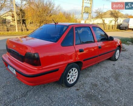 Красный Дэу Нексия, объемом двигателя 1.5 л и пробегом 280 тыс. км за 1780 $, фото 3 на Automoto.ua