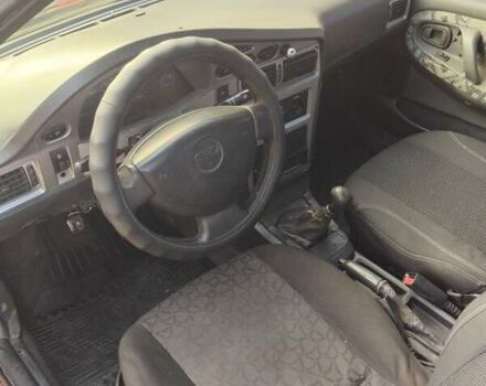 Деу Нексія 2007 у Новомосковске на Automoto.ua Червоний Деу Нексія, об'ємом двигуна 1.5 л та пробігом 250 тис. км за 1850 $, фото 8 на Automoto.ua