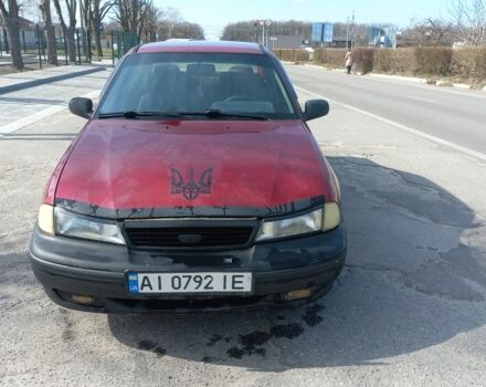 Червоний Деу Нексія, об'ємом двигуна 1.5 л та пробігом 250 тис. км за 1000 $, фото 6 на Automoto.ua