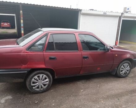 Красный Дэу Нексия, объемом двигателя 1.5 л и пробегом 200 тыс. км за 850 $, фото 6 на Automoto.ua