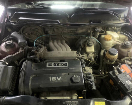 Червоний Деу Нексія, об'ємом двигуна 1.5 л та пробігом 240 тис. км за 950 $, фото 6 на Automoto.ua