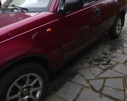 Красный Дэу Нексия, объемом двигателя 1.5 л и пробегом 290 тыс. км за 999 $, фото 1 на Automoto.ua