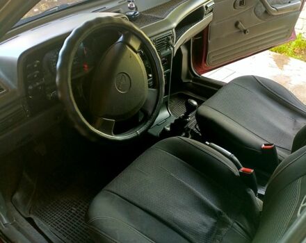 Красный Дэу Нексия, объемом двигателя 1.5 л и пробегом 114 тыс. км за 2500 $, фото 8 на Automoto.ua