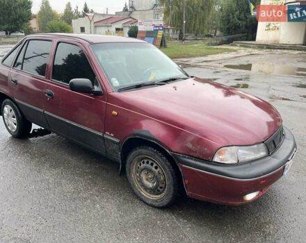 Красный Дэу Нексия, объемом двигателя 1.5 л и пробегом 270 тыс. км за 950 $, фото 3 на Automoto.ua