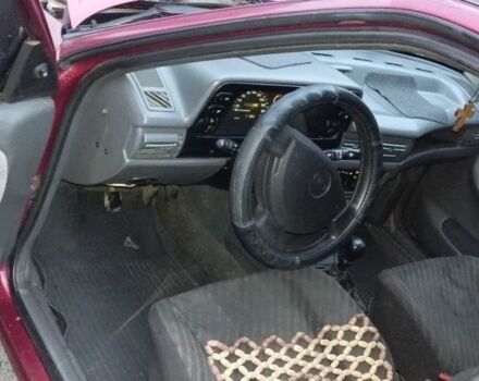 Червоний Деу Нексія, об'ємом двигуна 1.5 л та пробігом 270 тис. км за 1350 $, фото 4 на Automoto.ua