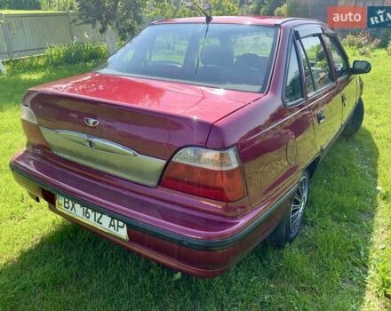 Червоний Деу Нексія, об'ємом двигуна 1.5 л та пробігом 200 тис. км за 2800 $, фото 3 на Automoto.ua