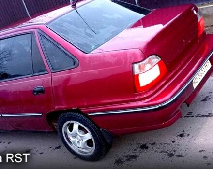 Червоний Деу Нексія, об'ємом двигуна 1.5 л та пробігом 88 тис. км за 1350 $, фото 3 на Automoto.ua