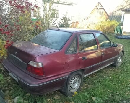 Красный Дэу Нексия, объемом двигателя 1.5 л и пробегом 200 тыс. км за 550 $, фото 3 на Automoto.ua