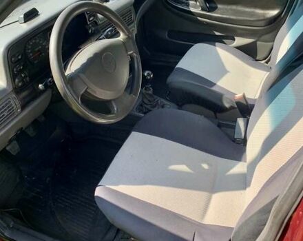 Червоний Деу Нексія, об'ємом двигуна 1.5 л та пробігом 200 тис. км за 2800 $, фото 8 на Automoto.ua