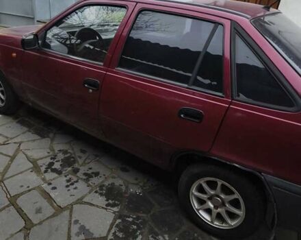 Красный Дэу Нексия, объемом двигателя 1.5 л и пробегом 290 тыс. км за 999 $, фото 6 на Automoto.ua