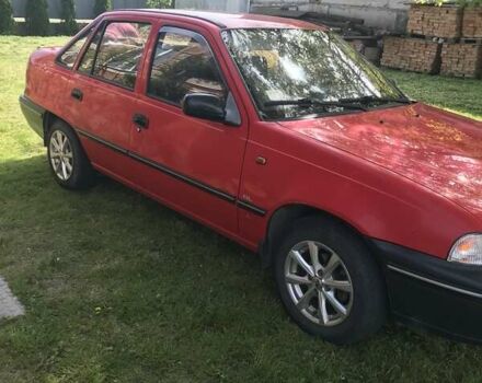 Червоний Деу Нексія, об'ємом двигуна 1.5 л та пробігом 195 тис. км за 1500 $, фото 1 на Automoto.ua