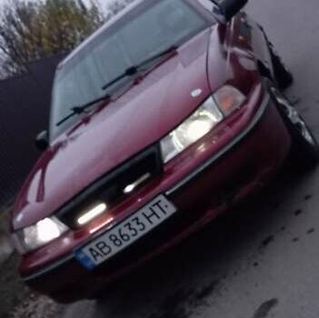 Красный Дэу Нексия, объемом двигателя 1.45 л и пробегом 270 тыс. км за 1350 $, фото 2 на Automoto.ua