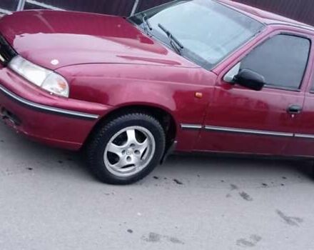 Красный Дэу Нексия, объемом двигателя 1.45 л и пробегом 270 тыс. км за 1350 $, фото 3 на Automoto.ua