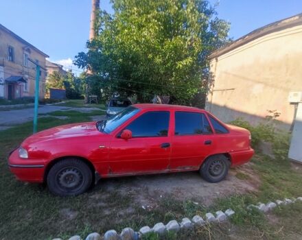 Красный Дэу Нексия, объемом двигателя 1.5 л и пробегом 265 тыс. км за 1500 $, фото 3 на Automoto.ua