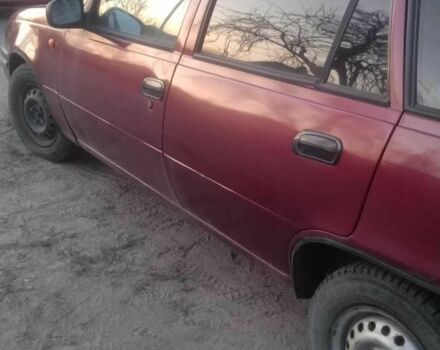 Красный Дэу Нексия, объемом двигателя 0 л и пробегом 504 тыс. км за 1100 $, фото 2 на Automoto.ua