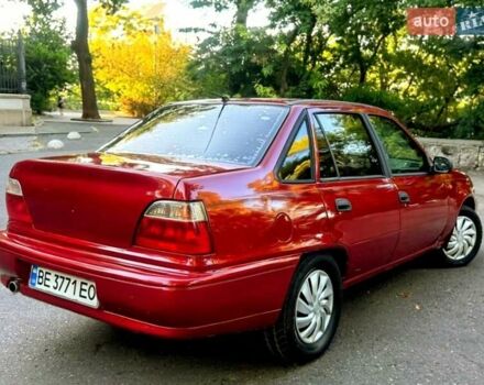 Красный Дэу Нексия, объемом двигателя 1.5 л и пробегом 230 тыс. км за 1750 $, фото 6 на Automoto.ua